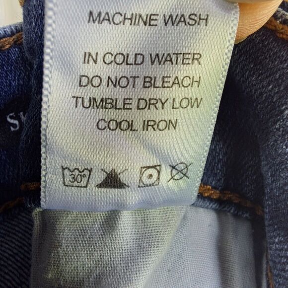 Judy Blue Skinny Fit Jeans Sz 3/26 Stretch Destroyed Raw Hem Rocker Concert - Picture 13 of 15